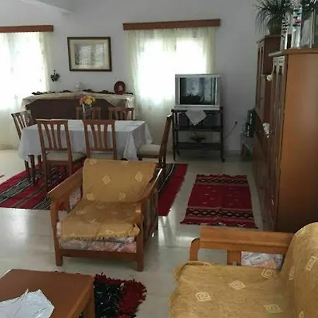 Kavousanos דירה